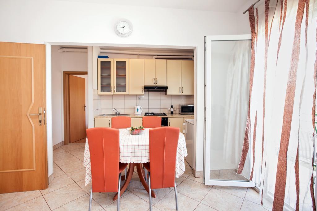 Villa Stana Vinišće Eksteriør billede