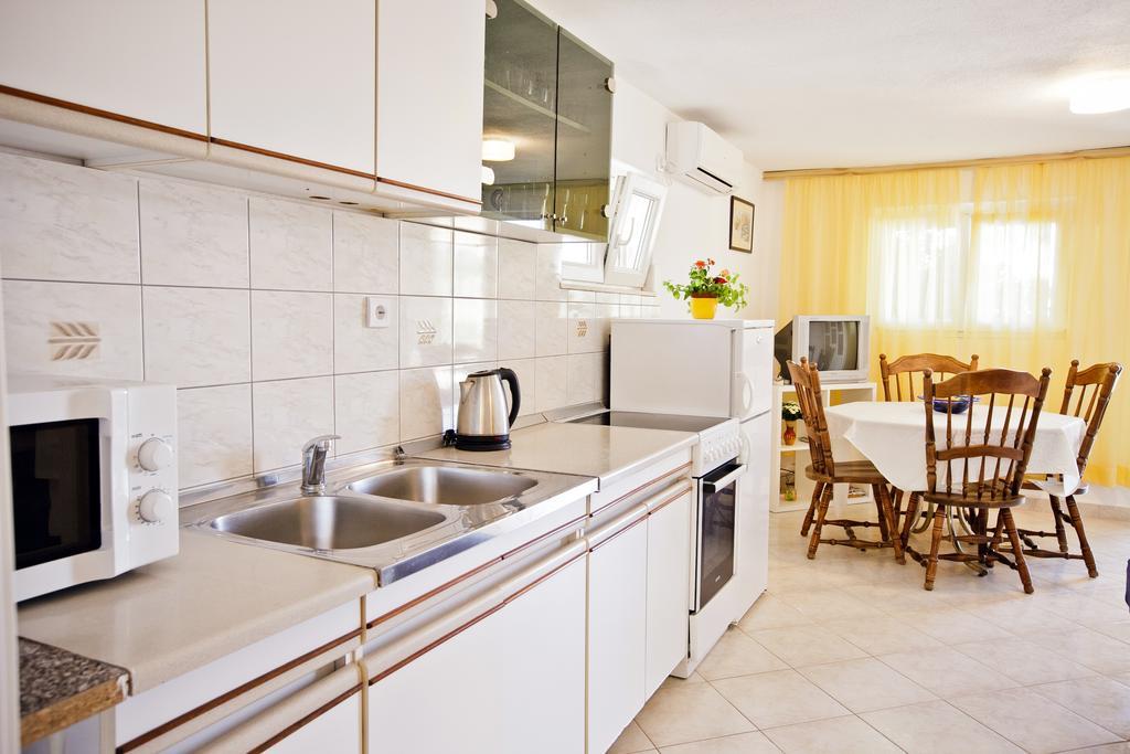 Villa Stana Vinišće Eksteriør billede