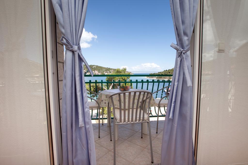 Villa Stana Vinišće Eksteriør billede